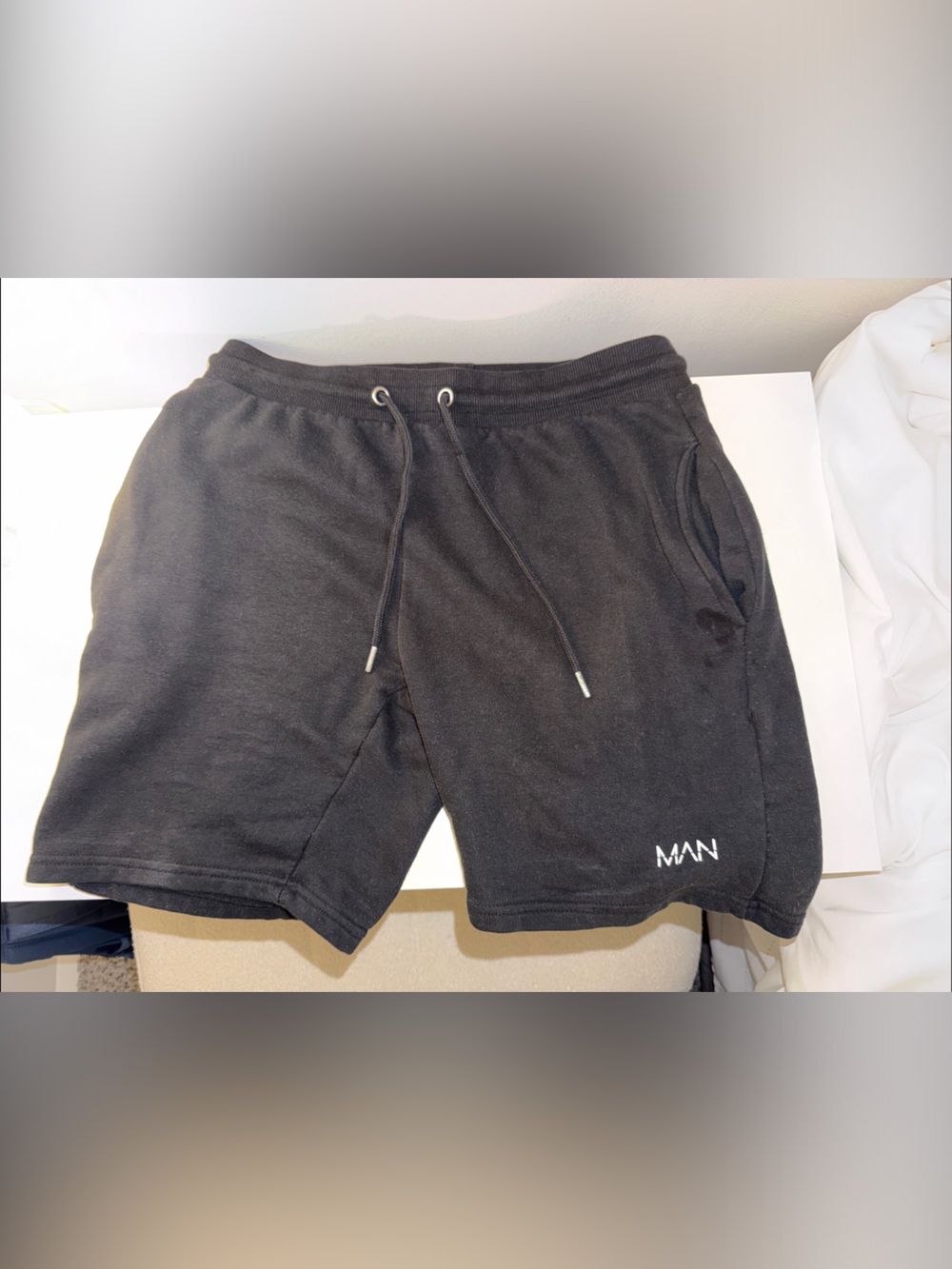 Boohoo Mens Black MAN Logo Athletic Drawstring Shorts - Size M